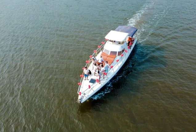 yacht charter goa